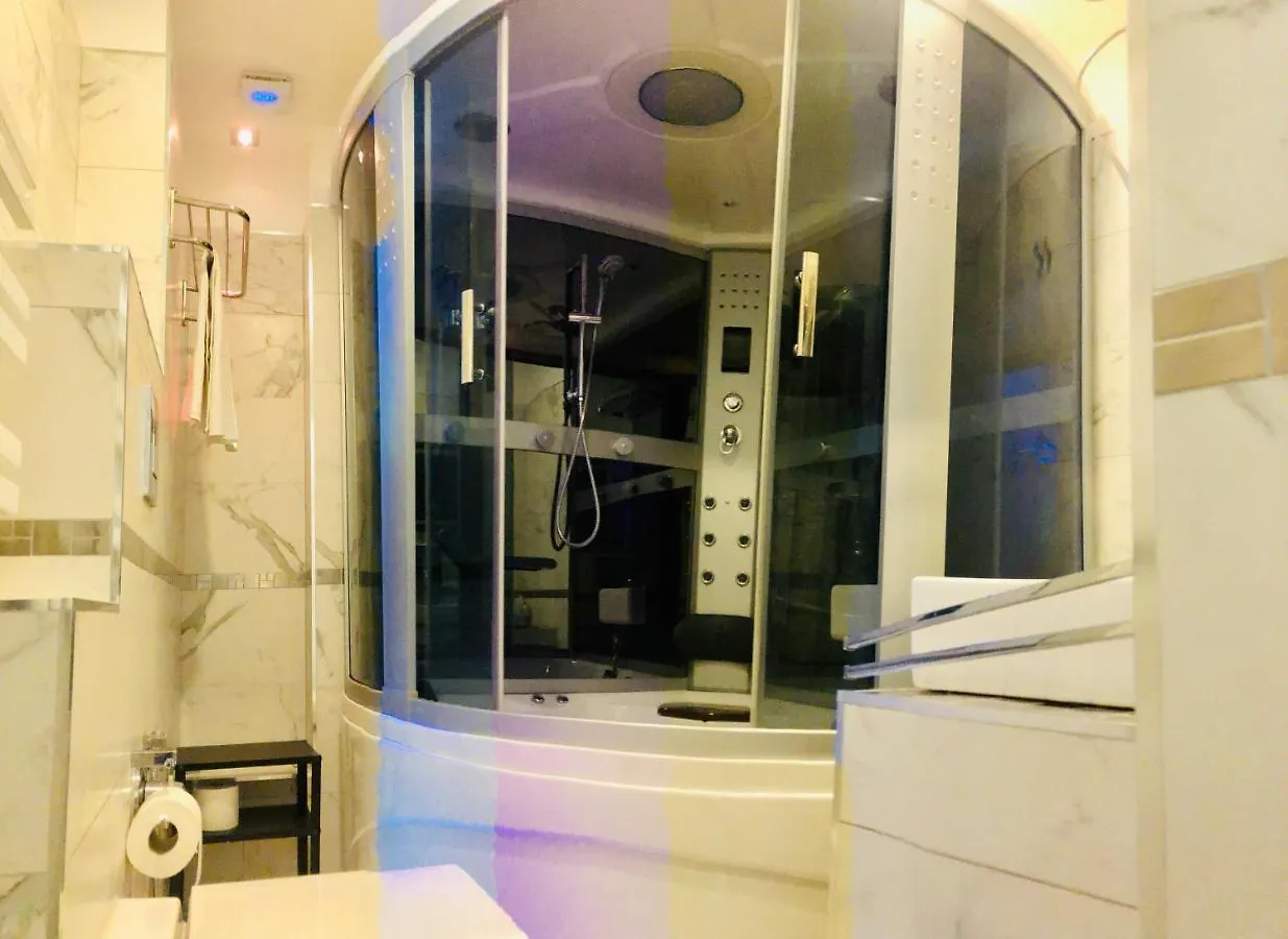 Parisa Suite Rome